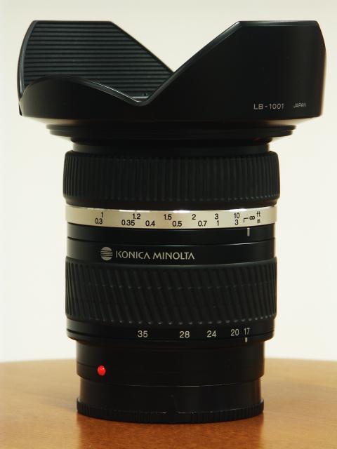 KONICA MINOLTA AF ZOOM 17-35mm F2.8-4 (D)